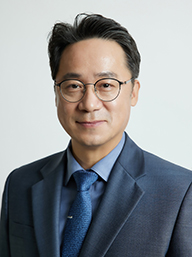 김덕용 대표관세사/CS그룹장